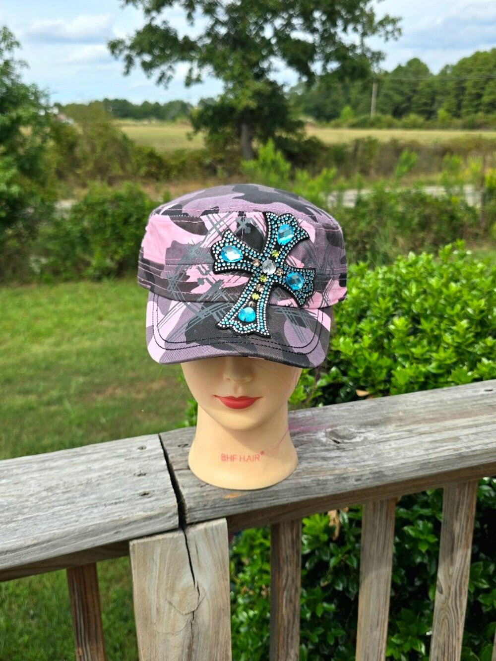 Ladies Pink Camo Jeweled Cross Hat New no tags